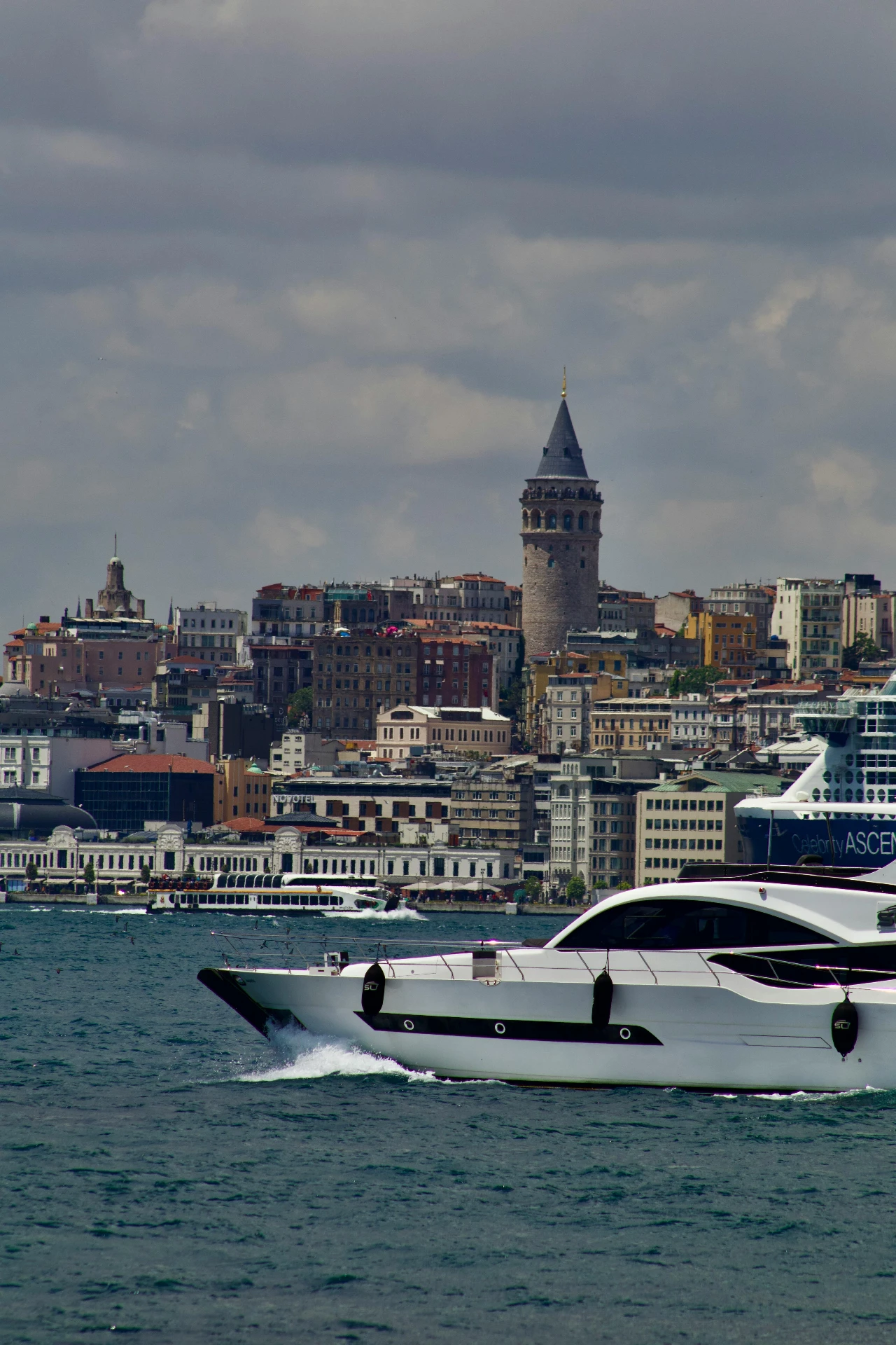A Luxurious Introduction to Istanbul’s Flavours and Waterways